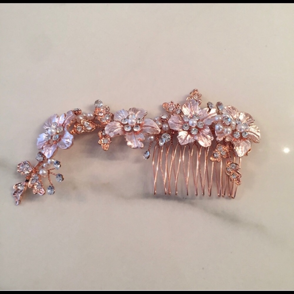 NWOT Untamed Petals Rose Gold Bridal Hair Comb